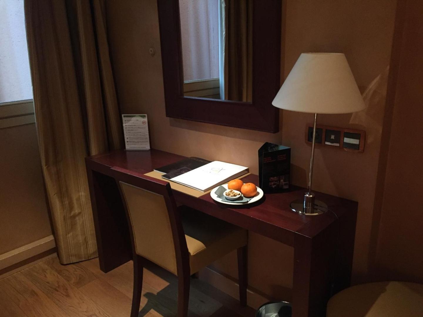 Hotel & Restaurants - Maison Chabran Pont-de-l'Isere Ngoại thất bức ảnh